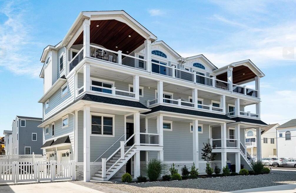 146 56th Street East | Sea Isle City, NJ | Long & Foster Vacation